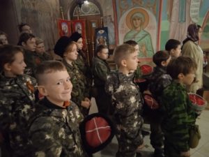 30-31 октября кадеты Феодосийской местной казачьей общественной организации «Школа Джур» потрудились во Славу Божию в Топловском монастыре