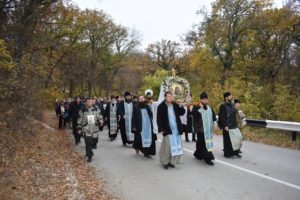 В этом году состоялся юбилейный 15-й Крестный ход с Казанской иконой Божией Матери.