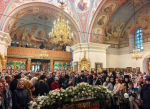 18 марта матушка Параскева с сестрами молились на праздничной службе в честь 30-летия обретения мощей святителя Луки Крымского